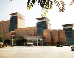 Hotel Grand Soluxe Dunhuang (Dunhuang, China)