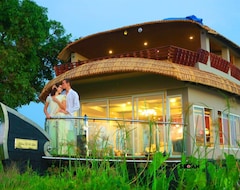 Khách sạn Kerala Luxury House Boat (Alappuzha, Ấn Độ)