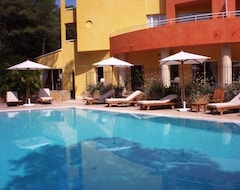 Khách sạn Hotel Omega (Sophia Antipolis, Pháp)