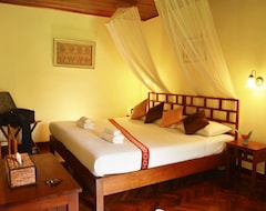 Khách sạn Hotel Villa Nam Song (Vang Vieng, Lào)