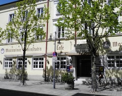 Khách sạn Goldener Hirsch (Rosenheim, Đức)