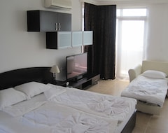 Hotelli Lazur 4 & 5 Complex (Sveti Vlas, Bulgaria)