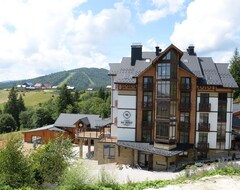 Hotel Chalet Du Mont (Bukovel, Ukraine)