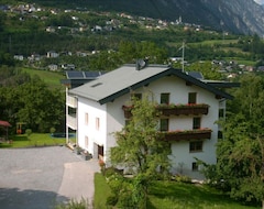 Hotelli Pension Raggl (Landeck, Itävalta)