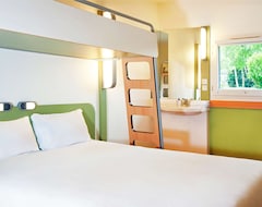 Hotel ibis budget Versailles Trappes (Trappes, France)