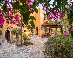 Vagia Traditional Hotel (Vagia, Greece)
