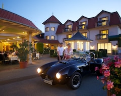 Khách sạn Ringhotel Winzerhof (Rauenberg, Đức)