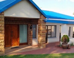 Khách sạn Isle La Breeze Guest House (Witbank, Nam Phi)