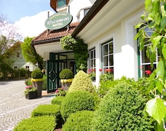 Khách sạn Hotel Walserwirt (Wals-Siezenheim, Áo)