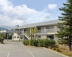 Hotel Travelodge by Wyndham Salmon Arm BC (Salmon Arm, Canada)