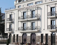 Milano Hotel (Bourgas, Bugarska)