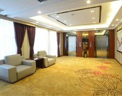 Zhongtai Business Hotel (Yangjiang, China)