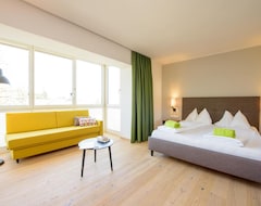 Apart Otel Bruhl Suites&Residence (Kaltern am See, İtalya)