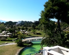 Villa Rota Resort (Boscotrecase, Italien)