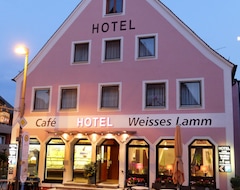 Khách sạn Hotel Weisses Lamm (Allersberg, Đức)