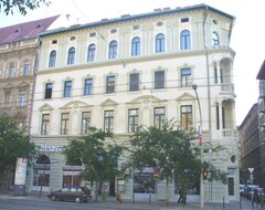 Hotel Rákóczi Tér Apartment (Budapest, Hungría)