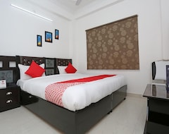 Khách sạn OYO 11306 SS Hotel (Gorakhpur, Ấn Độ)