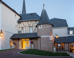 Hôtel Relais des Trois Châteaux (Cour-Cheverny, France)