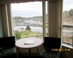 High Point Resort (Quadra Island, Canada)