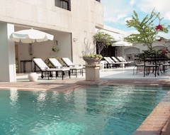 Khách sạn Cape House Langsuan Hotel (Bangkok, Thái Lan)