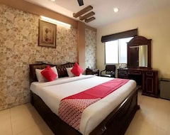 Khách sạn OYO 15211 Hotel Midas (Nagpur, Ấn Độ)