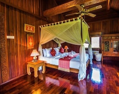Erawan Villa Hotel (Mae Nam Beach, Thailand)