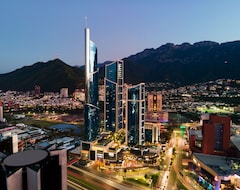 Hotel Safi Royal Luxury Metropolitan (Monterrey, Mexico)