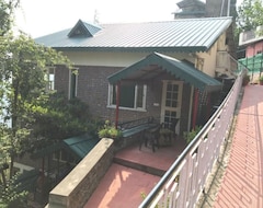 Hotel Mahal Farms Country Home (Kasauli, Indien)
