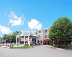 Otel Comfort Inn & Suites Sturbridge-Brimfield (Sturbridge, ABD)