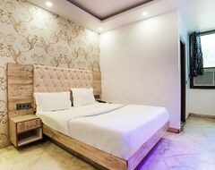 Khách sạn SPOT ON 43970 Hotel Sona International (Delhi, Ấn Độ)