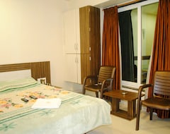 Hotel Megh Madhur (Mahabaleshwar, India)