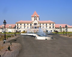 Resort at Four Seasons Winery & Vineyards (Pune, India)