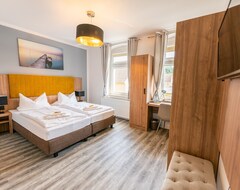 Otel Modernes Doppelzimmer - Ideal Für Familien, Gruppen Oder Zu Zweit! Bastei Urlaub (Pirna, Almanya)
