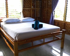 Pensión Grandview Cottages Resort (Siaton, Filipinas)