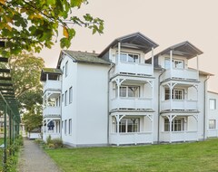 Khách sạn Haus Svantekahs (Glowe, Đức)