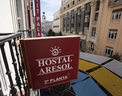 Otel Hostal Aresol (Madrid, İspanya)