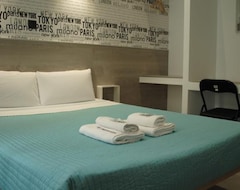 Khách sạn Fuencarral Rooms (Madrid, Tây Ban Nha)