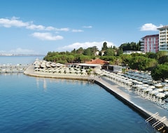 Khách sạn Act-ION Neptun - LifeClass & Spa (Portorož, Slovenia)