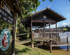 Khách sạn Sukau Rainforest Lodge (Sandakan, Malaysia)