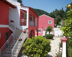 Khách sạn Skevoulis Studios (Benitses, Hy Lạp)