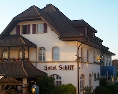 Hotelli Schiff am See (Murten, Sveitsi)