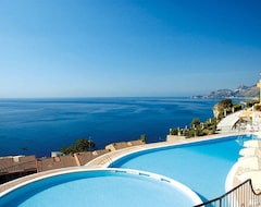 Khách sạn Capo dei Greci Taormina Coast - Resort Hotel & SPA (Sant'Alessio Siculo, Ý)