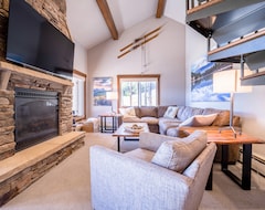 Entire House / Apartment Skiwatch 432 - True Ski-in/ski-out Overlooks Base Of Peak 8 (Breckenridge, USA)
