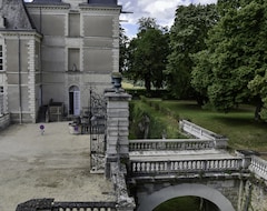 Căn hộ có phục vụ Château De Jalesnes (Vernantes, Pháp)