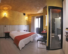 Hotel Apartamentos El Tiempo (Madrid, España)