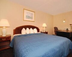 Hotel Econo Lodge Inn & Suites (Waterloo, EE. UU.)