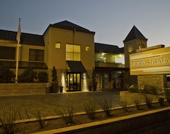 Hotel Strata (Mountain View, ABD)
