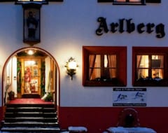 Khách sạn Hotel Garni Arlberg (Stuben, Áo)