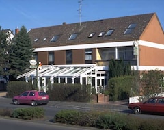 Hotelli Kinnel (Mühlheim am Main, Saksa)