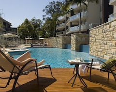 Khách sạn Mantra Aqua (Port Stephens, Úc)